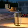 Lâmpada Portátil Solar Lâmpada Decorativa para Jardim de Villa Lâmpada Moderna Simples para Camping ao Ar Livre Lâmpada Portátil de Pendurar