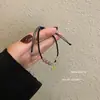 Cristal de Fresa Marca de la Fortuna Cuerda Tejida Pulsera DIY Estilo Ins para Mujer Sentido de Diseño de Nicho Cuerda para la Mano de Novia Pieza de Mano Dulce de la Fortuna