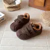 Novedades Invierno 2026 Serie de Colores Meilade Zapatos Birkenstock de Moda Versátiles para Niños Estilo Coreano Puntera Redonda Retro Zapatos de Algodón con Plus de Terciopelo