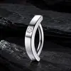 Piercing de umbigo em liga de titânio G23 Zhenping com zircônia em formato de coração finamente esculpida, argola de umbigo F136, piercing de barriga