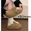 Zapatos estilo Birkenstock cálidos con forro de felpa para mujer, nueva colección otoño/invierno 2026, suela gruesa, que aumentan la altura, punta cerrada, estilo media pantufla, retro, mullidos y con forro de algodón