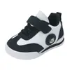 Zapatos Deportivos Nuevos de Primavera y Otoño 2026 para Niños y Niñas, Zapatos Casuales de Piel, Zapatos para Correr al Aire Libre para Niños Mayores