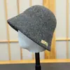 Chapéu de Pescador de Lã Mesclada Tricotado Novo Outono/Inverno ao Ar Livre Feminino Quente Proteção para Orelhas Afina o Rosto Chapéu Balde Chapéu Bacia Tendência