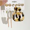 Pendientes de Moda Europeos y Americanos Transfronterizos Más Vendidos, Simples, Retro, con Formas Geométricas y Estampado de Leopardo, Elegante Set de Pendientes Cortos de Botón