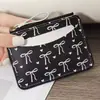 Cartera Ultradelgada con Cremallera para Mujer con Lazo Rosa en Forma de Corazón, Portatarjetas, Estuche Ligero para Tarjetas de Uso Diario con Cierre de Cremallera