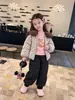Chaqueta de algodón acolchada floral para niña 26 Estilo Otoño/Invierno elegante cuello de pétalo para niños abrigo de algodón ropa de algodón cálida para bebé moderna