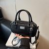 Bolsa Externa Única de Alta Qualidade Versátil Feminina Primavera e Verão 2025 Nova Moda Bolsa de Ombro Transversal Bolsa Boston Popular