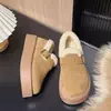 Zapatos casuales tipo Birkenstock de suela gruesa, forrados de felpa, para mujer, nueva colección otoño/invierno 2026, adecuados para usar al aire libre, con diseño peludo, forro cálido de algodón y estilo de bota de nieve
