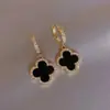 Pendientes de diseño exclusivo de lujo ligero totalmente de diamantes, nuevo modelo 2025, pendientes de alta gama, únicos, modernos y elegantes en el color que se muestra en la imagen
