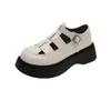 Sandalias romanas perforadas de punta cerrada y suela gruesa para mujer, nuevos mocasines huecos de verano 2026, zapatos pequeños de cuero súper populares