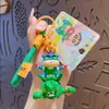 Llavero de Muñeca Dinámica Dimensión Pequeña Crayon Original Colgante Pequeño Llavero para Mochila Escolar de Pareja Colgante Pequeño Regalo
