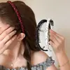 Diadema Simple Diaria de Tela de Lunares para Mujeres con Dientes Antideslizante Presionador de Cabello Temperamento Moda Lazo para el Cabello Accesorios para el Cabello Verano