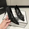 Saltos altos 34-43, tamanho grande 41-42, design de laço, salto fino, estilosos e únicos, sapatos de noiva elegantes estilo fada, versáteis para uso formal e casual