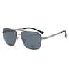 Gafas de sol de moda 2025 para conducir, Anti-UV, Esenciales para conducir y viajar, Gafas de doble puente para hombre, Protección solar