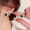 Pendientes de moda con forma de trébol de cuatro hojas y flores de cuatro hojas, con transmisión en vivo de TikTok, temperamento de moda, pendientes que combinan con todo, al por mayor