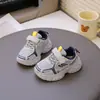 Zapatos de Princesa de Cristal Nuevos para Niños Primavera y Otoño Moda Versátil Lentejuelas Mariposa Cómodos Zapatos de una Sola Pieza Zapatos de Vestir para Niñas