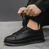 Zapatillas deportivas de goma de suela plana, parte superior de piel superfina, transpirables, zapatos casuales de piel, zapatillas blancas, zapatillas deportivas para correr transfronterizas, zapatos para hombre