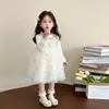 Falda de Collar de Perlas Estilo Coreano para Niñas Estilo Primavera/Otoño 2026 Nuevo Conjunto de Dos Piezas de Moda para Niñas Pequeñas Tendencia
