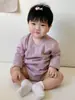 Roupas para Bebê Recém-Nascido Categoria Primavera e Outono Algodão Puro Sem Costura Roupas para Recém-Nascidos Pijamas para Homens e Mulheres Harem Triângulo para Bebê