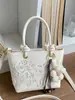 Bolsa feminina transfronteiriça 2026 nova moda versátil brilhante bordado pesado bolsa de mão Lady Dior bolsa de ombro transversal com fita