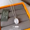 Elegancia Cristalina Aretes de Botón Ovalados con Circonita Brillante Exquisita Cadena para Clavícula a la Moda Joyería de Estilo Versátil y Genial para Mujeres