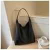 Bolso de hombro grande de moda retro con patrón tejido para mujer, nuevo modelo otoño 2026, bolso de axila, bolso de mano simple para mujer