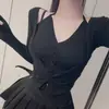 Moda Femenina Estilo Nuevo Dongdaemun Coreano, Elegante Vestido Largo Versátil de Ajuste Delgado con Cuello Halter en V Abotonado Falso Dos Piezas