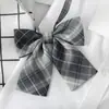 Camisa de Uniforme Estilo Japonês Jk Etérea Gravata Preguiçosa Sem Gravata Estilo Escolar Gravata Borboleta de Estudante Estilo Casal Feminino