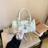 Bolsa Pequena de Bolinhas com Renda para Mulheres 2026 Novo Estilo Doce Bolsa de Mão Formato Almofada Textura de Moda de Verão Bolsa Transversal