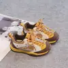 Nuevos Zapatos Infantiles Otoño 2026: Zapatos de Senderismo para Niñas Estilo Retro, Bloques de Color Simples, Zapatos Deportivos Antipatadas para Entrenamiento de Niños Estilo Alemán