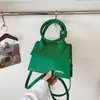 Bolsa de Mão Simples Estilo Coreano para Mulheres 2025 Nova Tendência Bolsa de Ombro de Alto Valor Bolsa Transversal Pequena Estilosa e Fashion