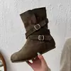 Botas de Moda Nuevas con Aumento Interno de Altura para Mujer con Hebilla Botas de Cuero Apiladas Retro Botines para Mujer Casual Otoño 2026 Punta Redonda Estilo Western