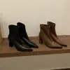 Botines de Punta Fina para Mujer 2026 Nuevos Botines de Otoño/Invierno para Mujer Nicho Diseño Delgado que Estiliza la Pierna Tacón Grueso Tacón Alto Botín Corto