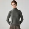 Nuevo suéter de cachemira de cuello alto para mujer, suéter base de punto de cachemira de manga larga, top casual simple de color liso para el día a día