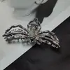 Série de estilo europeu e americano novo grampo de aranha grampo para a parte de trás da cabeça feminina grampo de tubarão grampo de verão feminino adorno de cabeça