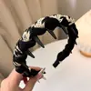 Faixa de Cabelo Antiderrapante Preta Dentada para Mulheres, Grampo Especial para Lavar o Rosto, Novo Estilo 2026, Faixa de Cabelo para Lavar e Prender o Cabelo, Headband