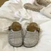 Novedad Primavera Verano 2026 Mocasines sin Cordones Tejidos Huecos de Suela Gruesa Cerrados Transpirables para el Hogar y el Exterior para Mujer