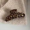 Pinza de acetato con estampado de leopardo, elegante y lujosa, para peinado semi-recogido de mujer, pinza pequeña para recogidos, pinza de tiburón, accesorio para el cabello de lujo ligero