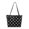 Bolsa tote de bolinhas de alta qualidade e grande capacidade para mulheres, novo estilo 2026, retrô, design de nicho, bolsa de ombro moderna para o dia a dia