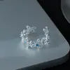 Anel Exquisito Florido Sombra Azul Gelo para Mulheres, Anel Aberto Flor Vazada de Luxo Leve Estilo Ins, Anel Popular para Dedo Indicador