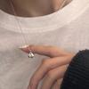 Collar de perlas geométricas simples para mujer, diseño de nicho de alta gama, estilo frío, cadena de clavícula ligera y de lujo que combina con todo.