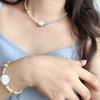 Collar de perlas barrocas de un solo color con ambiente francés para mujer, adornado con bolas doradas, Lingyun, pulsera extraíble cómoda.