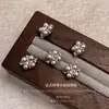 Novas Decorações de Unhas com Pérolas de Alta Qualidade com Base Pontiaguda e Strass Empilhados, Luxuosa e Elegante Caixa de Pérolas Decorações de Unhas Acabadas Atacado