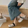 Zapatos Mary Jane de Nicho Estilo Birkenstock para Mujer, Zapatillas Planas de Lunares Moda Primavera, Mules Cerrados sin Cordones Estampado de Vaca