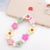 Moderna Cadena de Madera para Teléfono Móvil con Flores, Accesorios de Joyería DIY, Cuentas de Madera, Flor Pequeña, Colgante para Funda de Teléfono Móvil