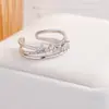 Anillo Creativo Bicolor Dorado y Plateado, Se Puede Usar Solo o Apilado, con Circonita de Imitación, Banda Ancha, Hace que las Manos Parezcan Más Delgadas, Anillo Abierto Ajustable