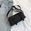 A moda popular deste ano estilo coreano saco casual 2024 primavera novo um ombro mensageiro bolsa estilo ocidental simples mulheres bolsa commuter