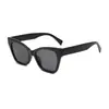 Óculos de Sol Cat-Eye New Retro Transfronteiriços para Mulheres, Óculos Simples Europeus e Americanos de Celebridade da Internet, Anti-UV Atacado