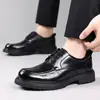 Zapatos de piel para hombre 2026 nuevo modelo de otoño, transpirables casuales estilo británico piel genuina versátiles para negocios de alta gama zapatos derby para hombre