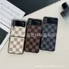 Aplicável à capa do celular Samsung ZFlip4 xadrez retrô personalizada criativa all-inclusive resistente a quedas couro nicho avançado